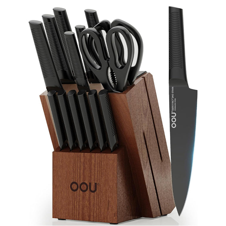 The Ultimate Guide to Choosing the Right Knife & Cookware for Your Kitchen
