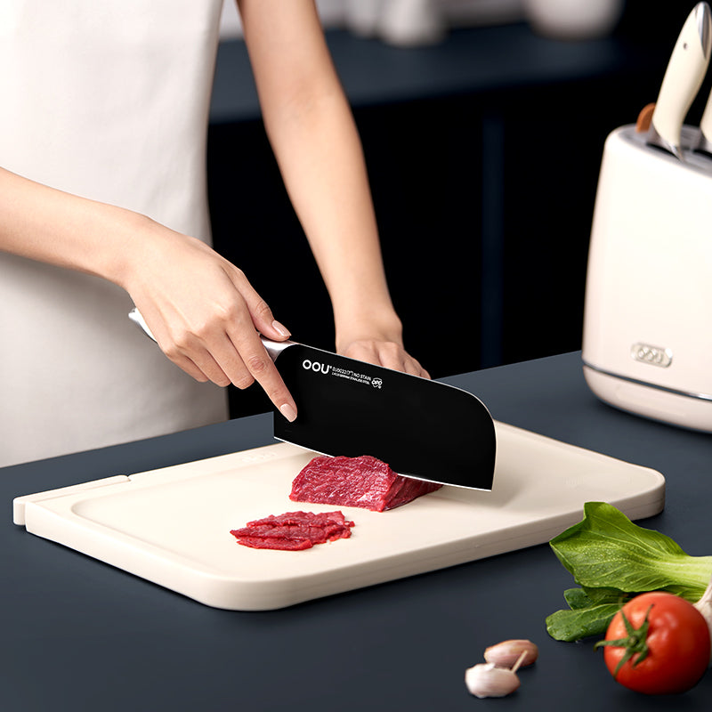 Mastering Cutting Techniques for Precision and Efficiency in the Kitchen